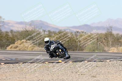 media/Dec-06-2025-CVMA (Sat) [[4a896cc04c]]/Race 4-Formula Middleweight/